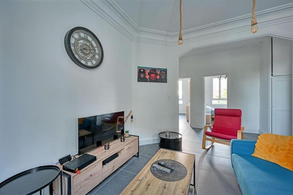 The Rooftop - Ac Clim - Wi-Fi - Parking Gratuit Dans La Rue Avignon Exterior photo